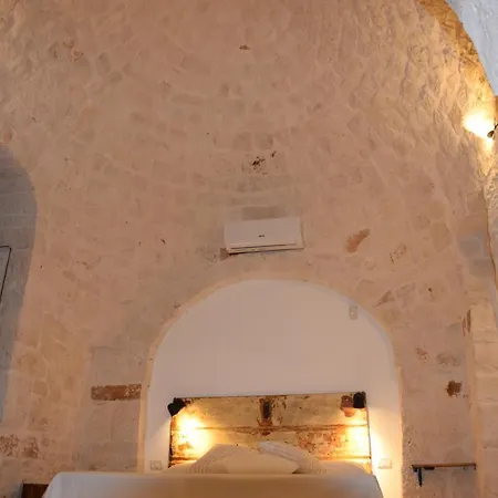 Trulli Don Pietro Castellana Grotte